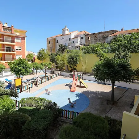 B90 - Casa Sardinha In 아파트 라고스