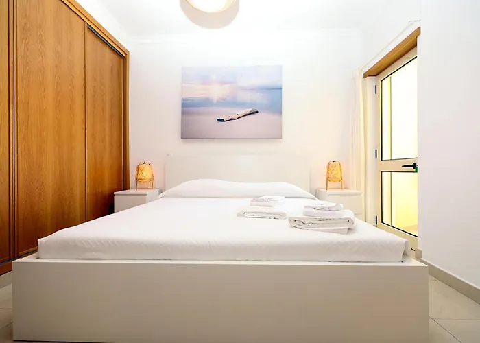 B90 - Casa Sardinha In * Lagos